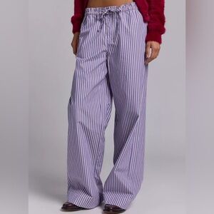 URBAN OUTFITTERS Kimchi Blue Millie Cotton Poplin Straight Leg Boxer Pant